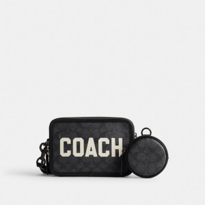 Coach Charter Crossbody In Signature Canvas With Graphic Crossbody Väska Herr Grå Olika Färger | 95YJPFMBN